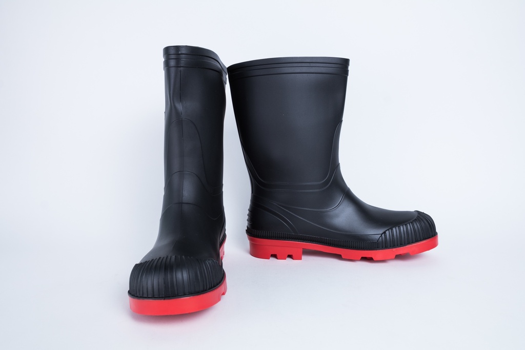 SIZE 7 - 11" BOOTS GOLIAT